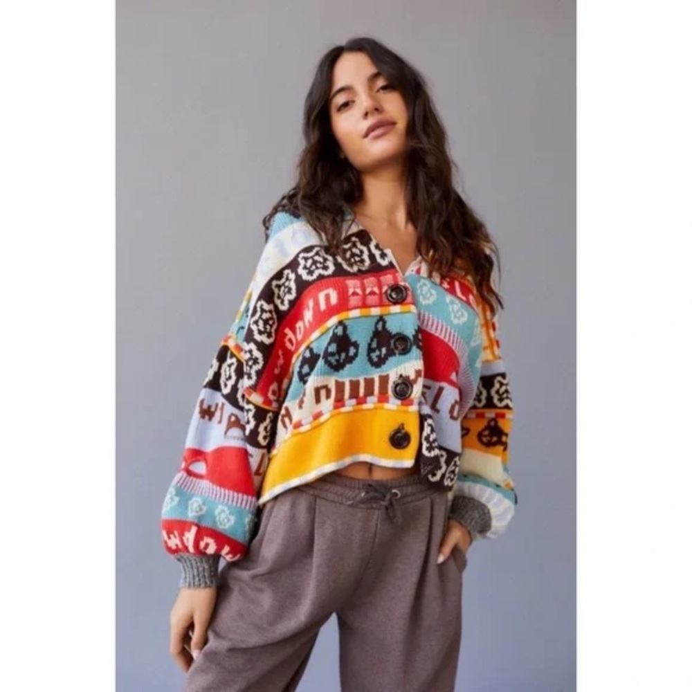 BDG Yellow and Blue Long Sleeve Graphic Sweatshirt